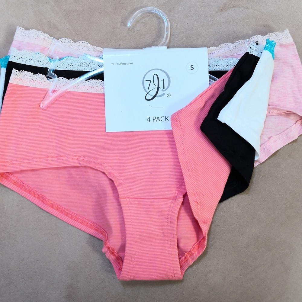 Brand New panties